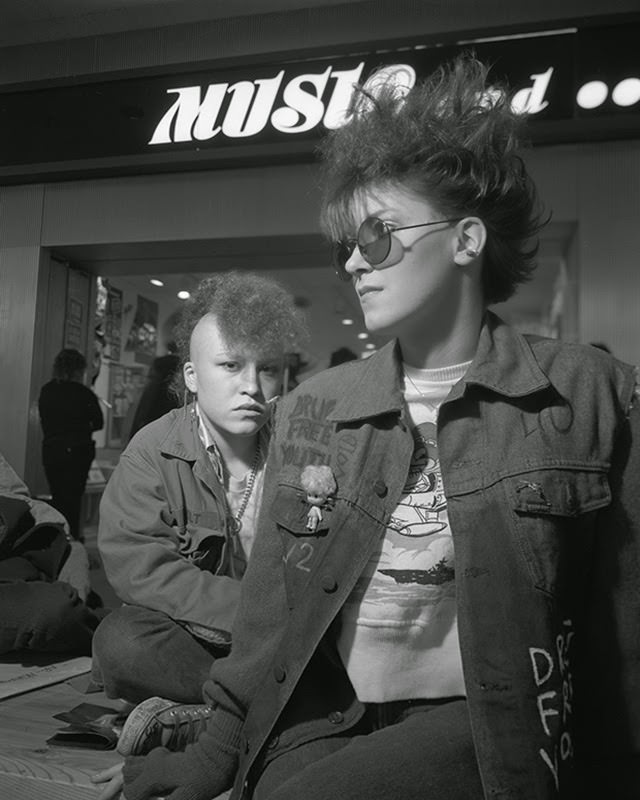 Inside the 1980s Shopping Malls: Everyday Life in Vintage Photos