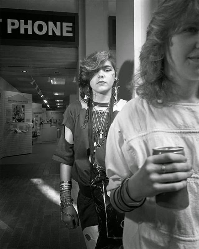 Inside the 1980s Shopping Malls: Everyday Life in Vintage Photos