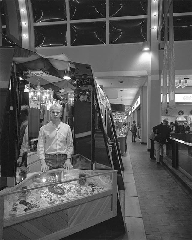 Inside the 1980s Shopping Malls: Everyday Life in Vintage Photos