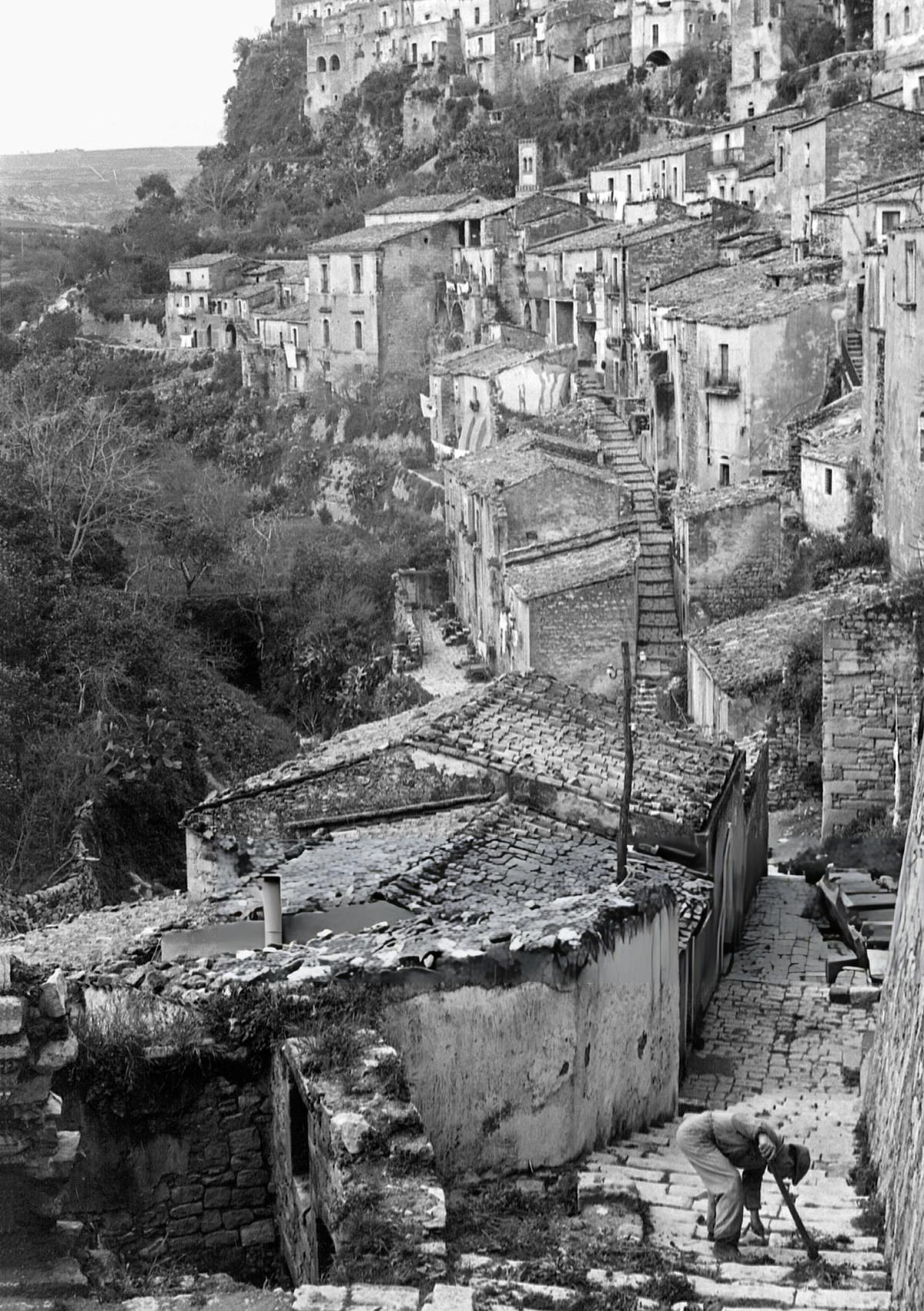City view of Ragusa, 1955