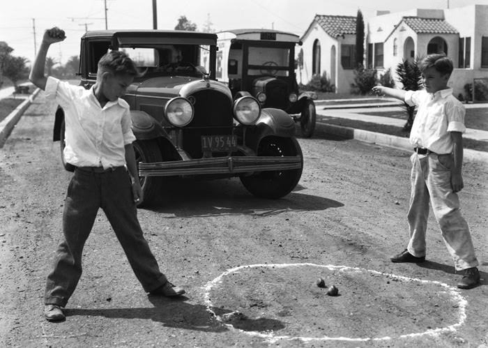 Street Safety Images from Los Angeles Warned Drivers to Watch for Children in the 1930s