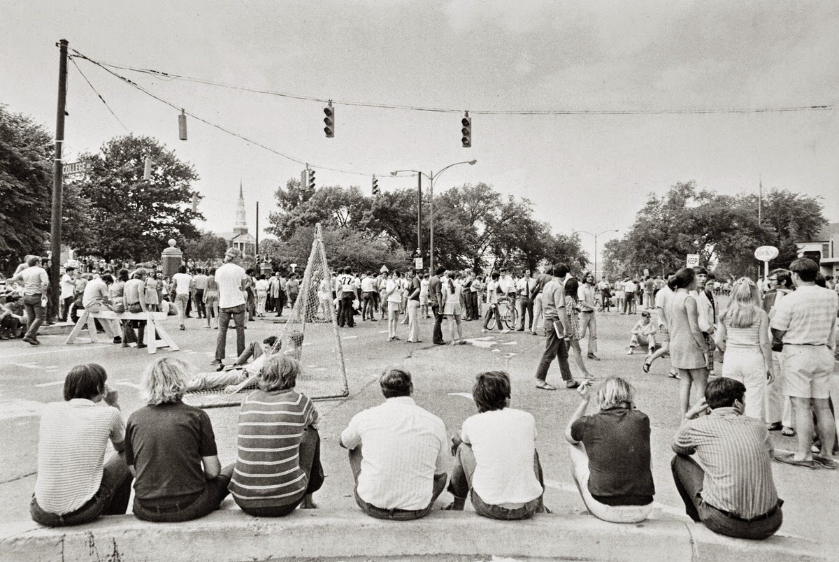 University of Maryland students blockade U.S. Route 1 at the intersection with Regents Drive in College Park, Md. on May 11, 1970 in protest against the expansion of the Indochina War and the killing of four students at Kent State University by Ohio National Guardsmen.