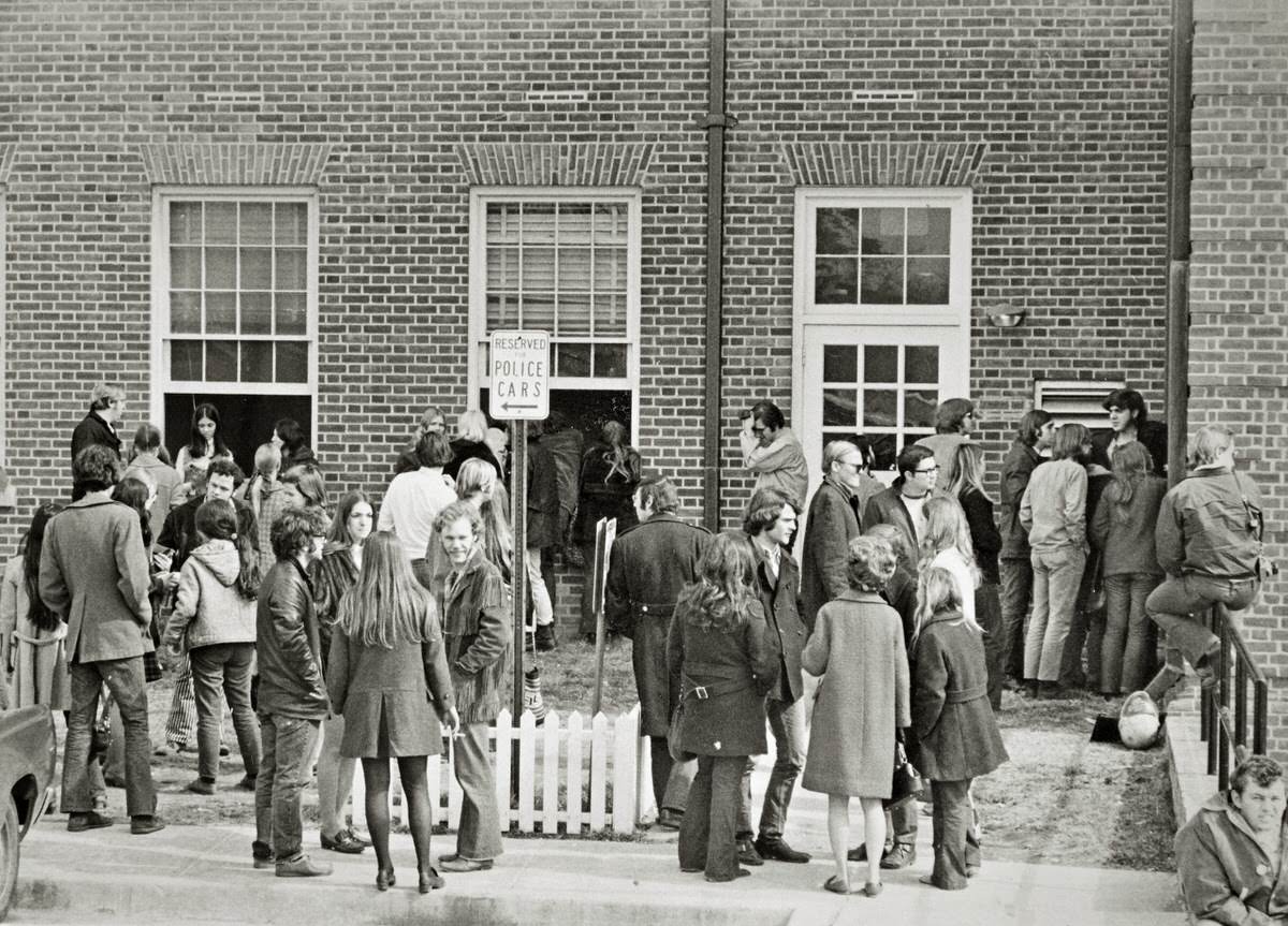 University of Maryland students greet those released on bail at the Hyattsville courthouse March 24, 1970 following a sit-in on campus protesting faculty tenure policies.