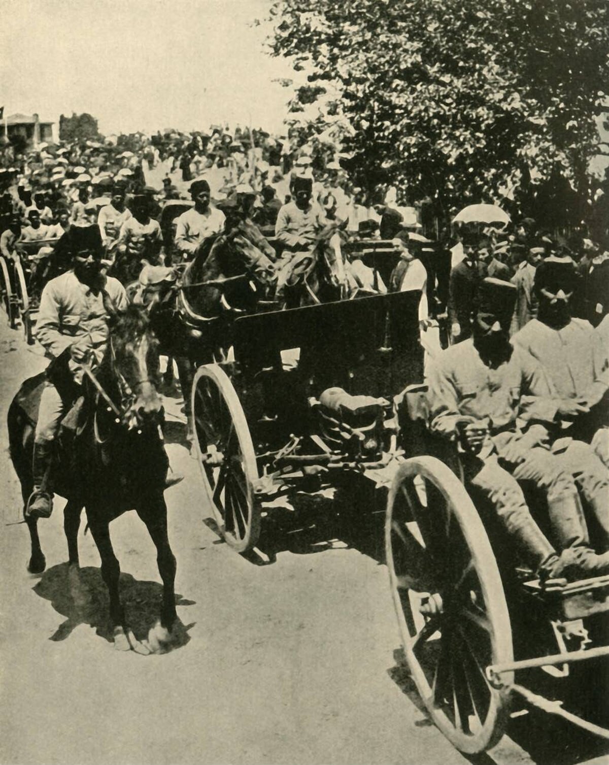 Turkish field artillery armed with Krupp quick-firing guns, 1914