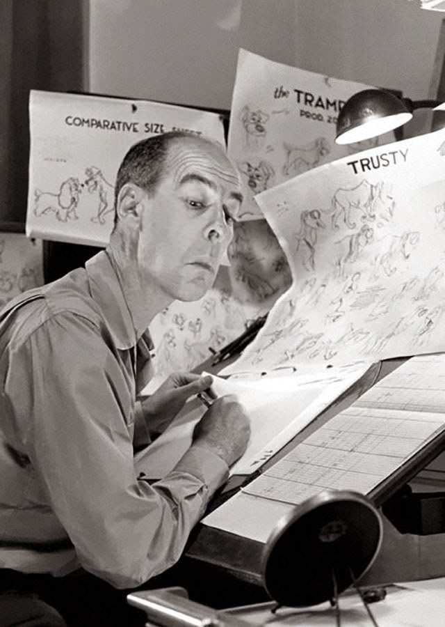 Hilarious Behind-the-Scenes Pictures of The Walt Disney Company Animators Practicing Expressions in Front of Mirrors