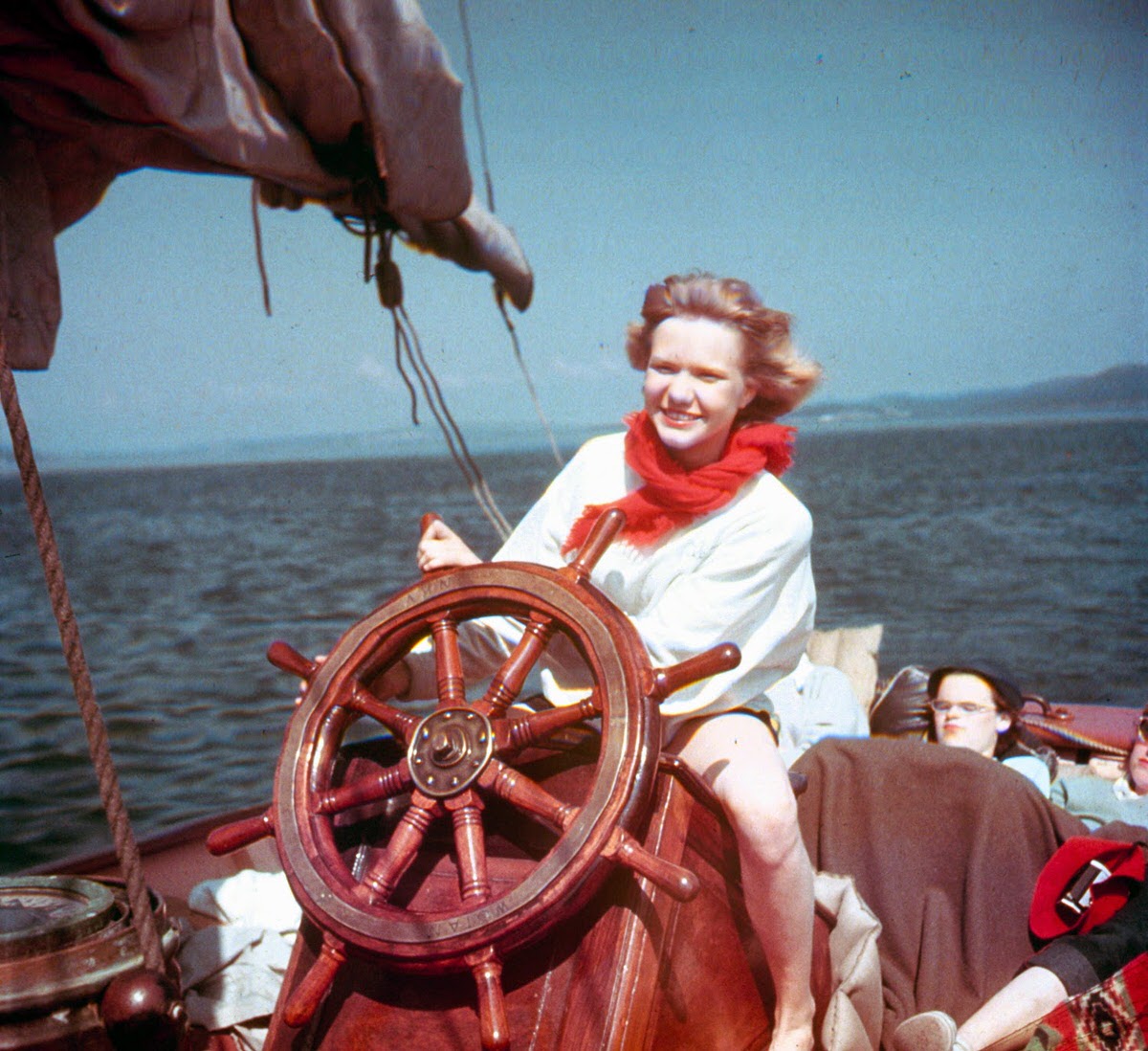 Vintage Photos of West Coast Youth in the 1950s Capture a Generation Full of Energy and Freedom