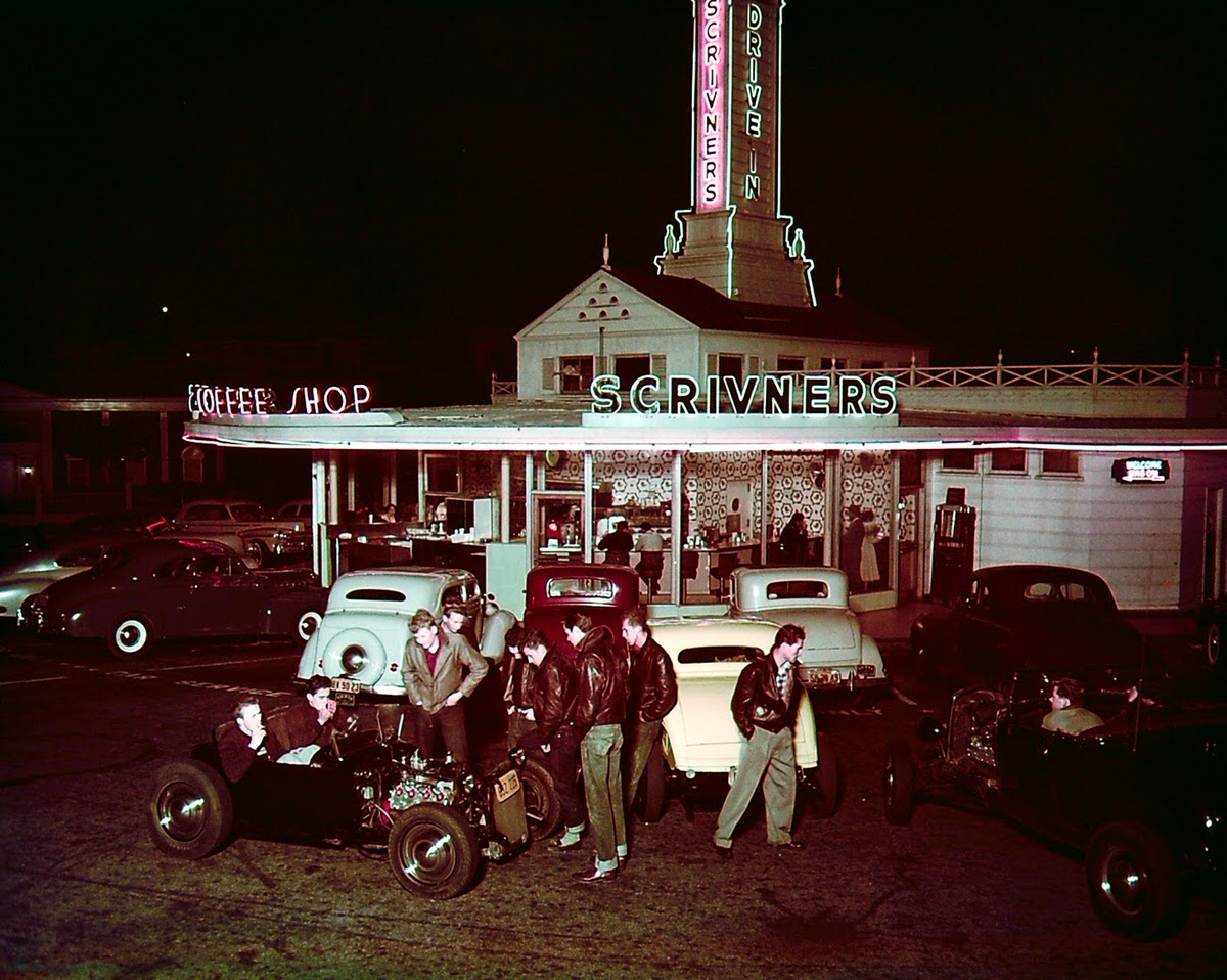 Vintage Photos of West Coast Youth in the 1950s Capture a Generation Full of Energy and Freedom