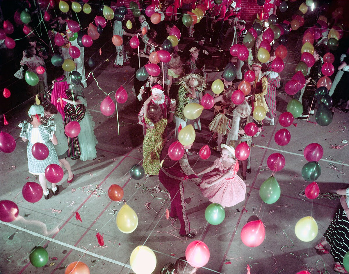 Vintage Photos of West Coast Youth in the 1950s Capture a Generation Full of Energy and Freedom