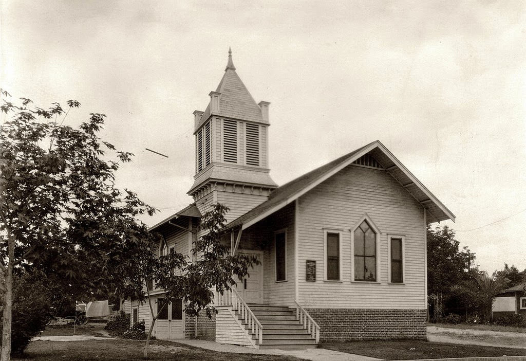 Stunning Historical Photos of Whittier, California from the Early 1900s