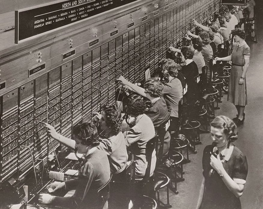 Bell System international switchboard, 1943