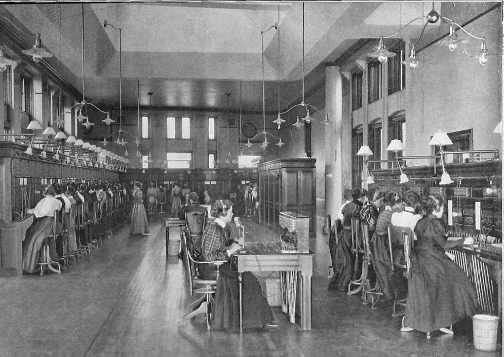 Women operators working at the Bell Telephone Company exchange in Montreal, Quebec, 1897