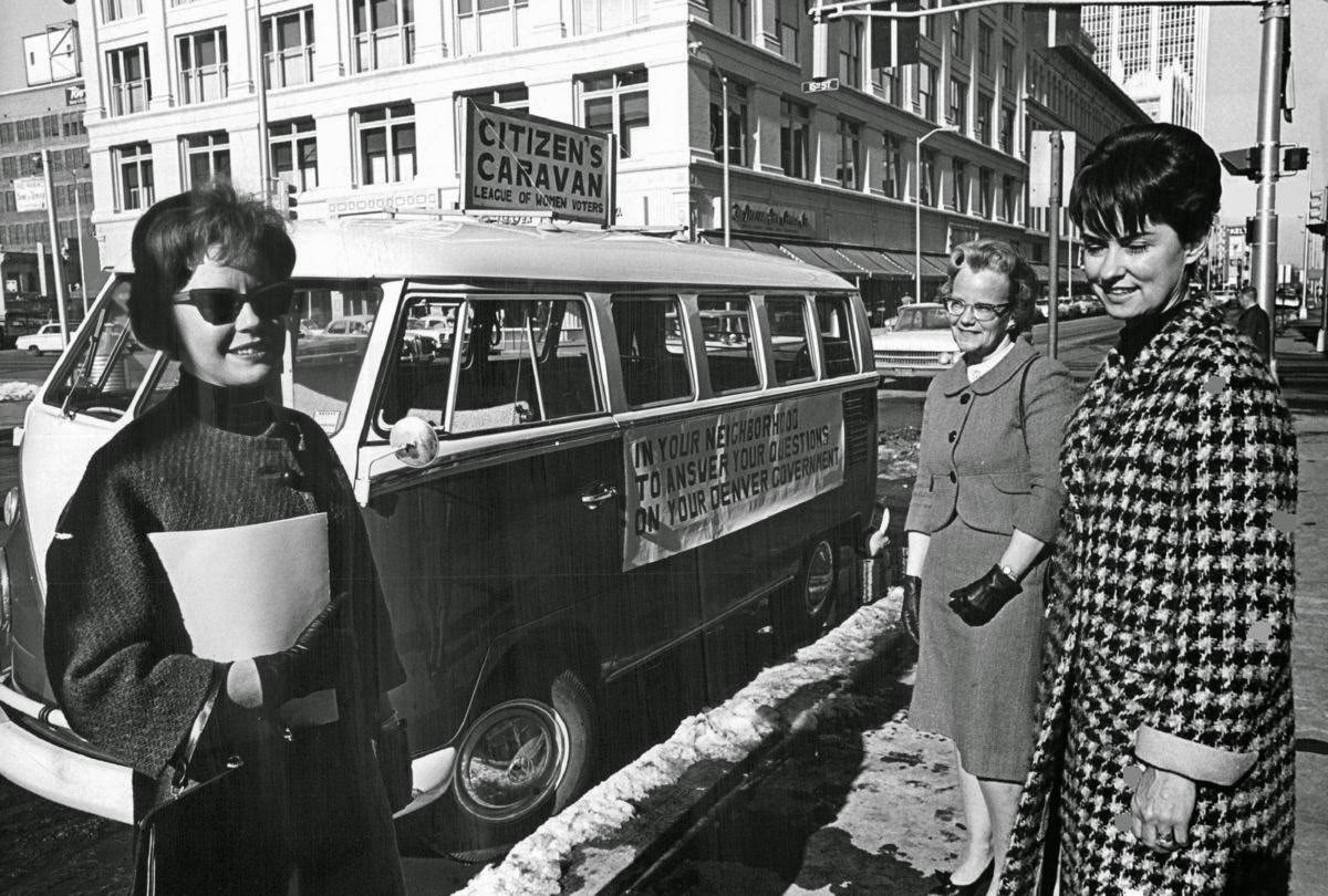 Women Voters League officials offering rides to voters, 1965