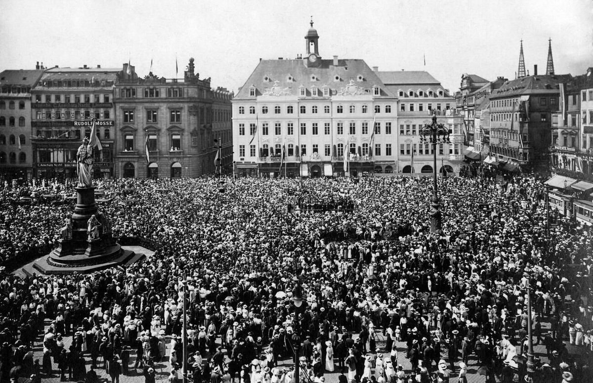 Sedan Day in Dresden, 1914