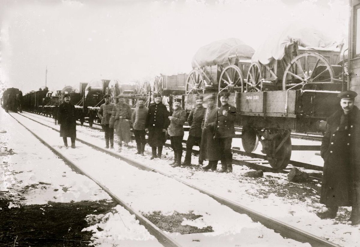 Russian guns captured during the Masurian Lake campaign in East Prussia, 1915