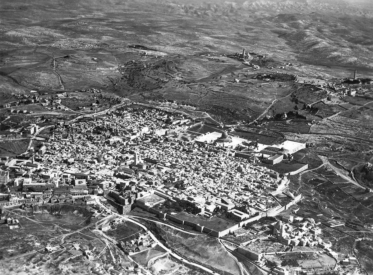 Aerial view of Jerusalem, 1917