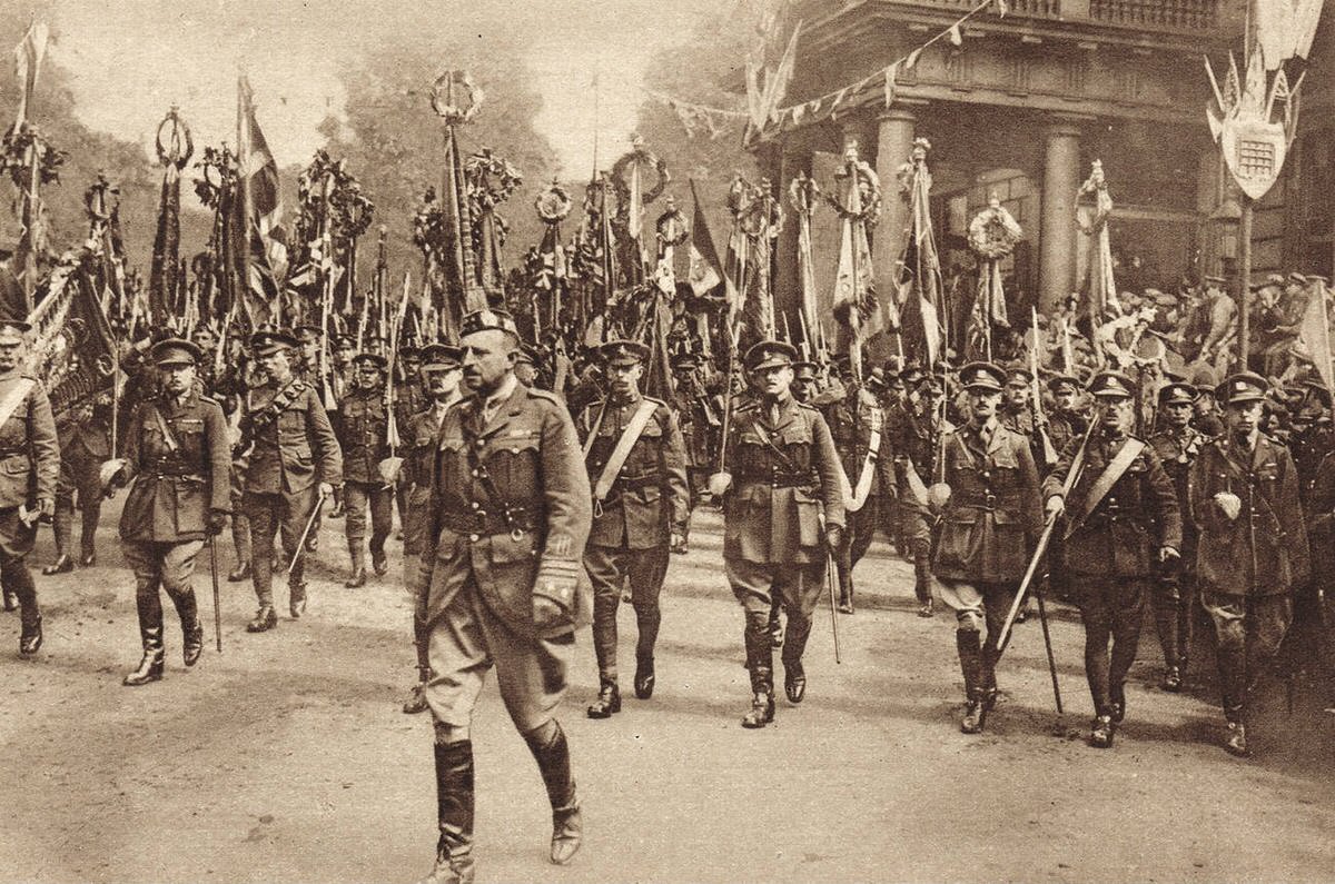 Victory parade featuring army colors and standards, 1919