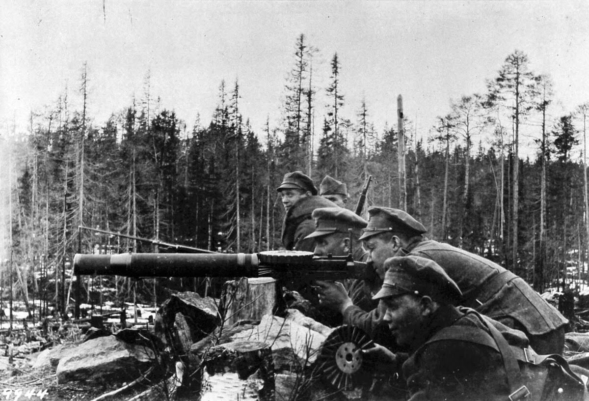 Slavo-British troops with Lewis guns, 1914