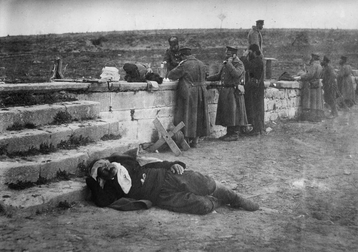 Phoning news of the Battle of Aivas Baba, 1914