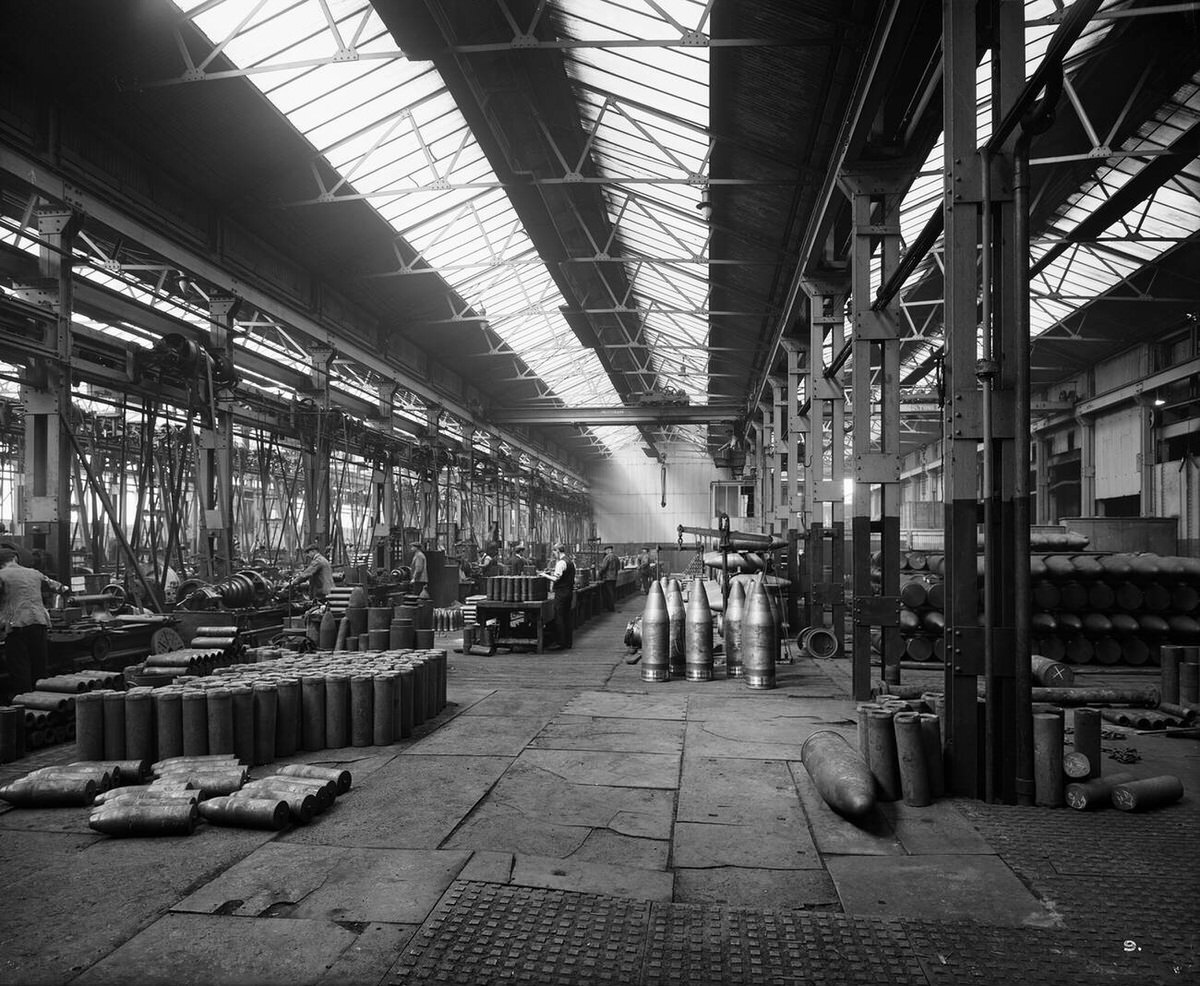 Cyclops Ordnance Steel Tyre and Spring Works in Sheffield, 1913
