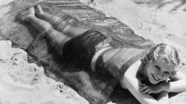 Hollywood Actresses LA Beaches