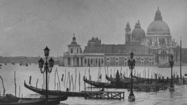 Rainy Day Venice December 1952