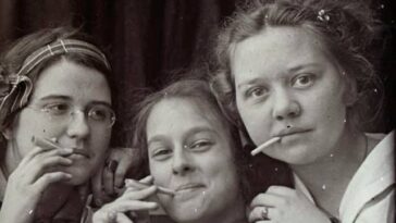 Rural American Women early 20th Century