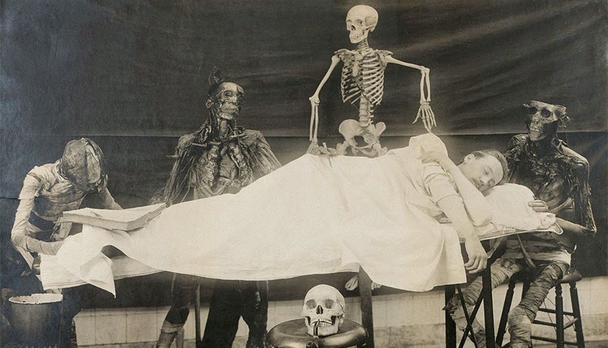 Skeletons and Dead Bodies Vintage Photos