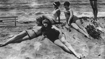 Swimwear Models 1920s