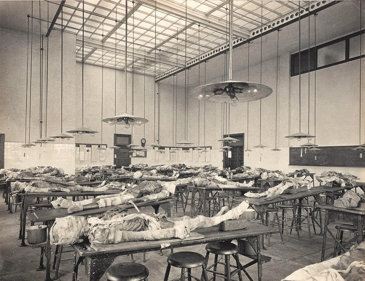 Dissection Room circa 1930.