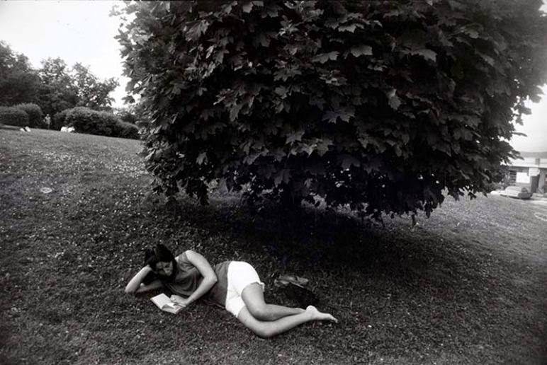 Provocative Street Photography of Women in New York City in the 1960s and 1970s