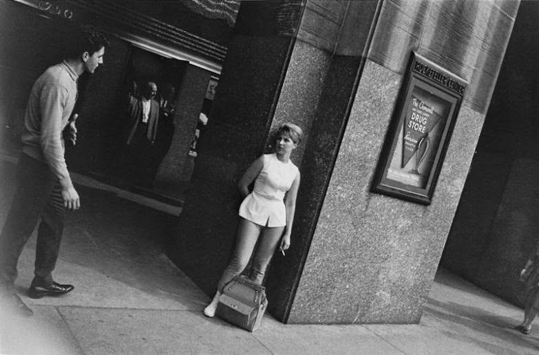 Provocative Street Photography of Women in New York City in the 1960s and 1970s