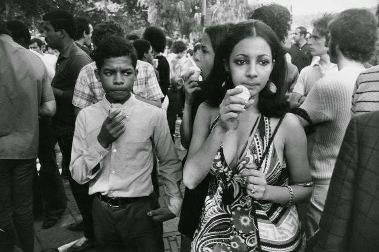 Provocative Street Photography of Women in New York City in the 1960s and 1970s