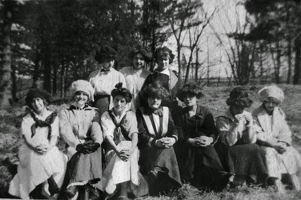 Daily Life at Glen Eden Boarding School Through 1911 and 1912