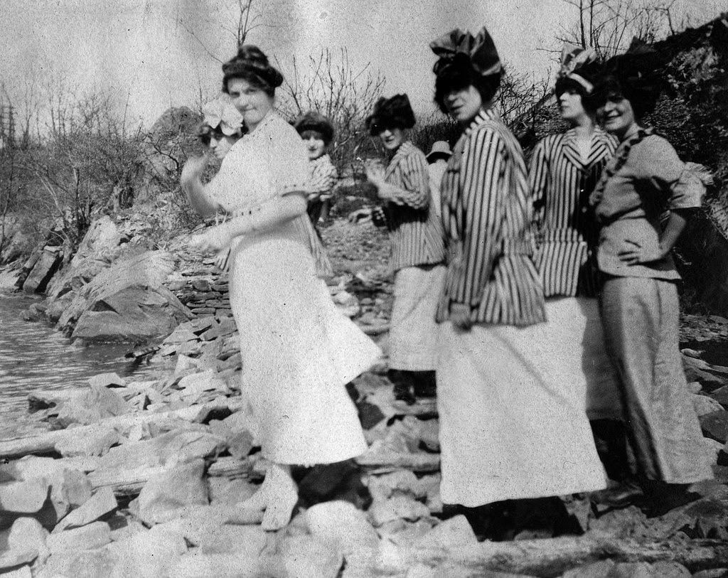 Daily Life at Glen Eden Boarding School Through 1911 and 1912