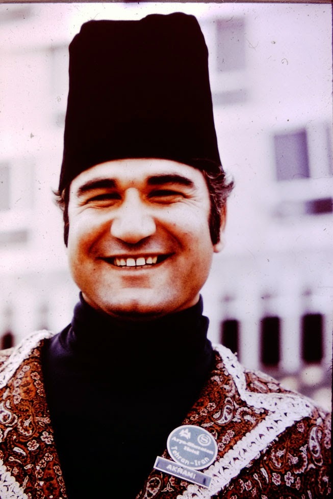 The doorman at the Hilton Hotel who found Mahdavi's gold bracelet and refused a tip saying, "An honest man's reward is his honesty."