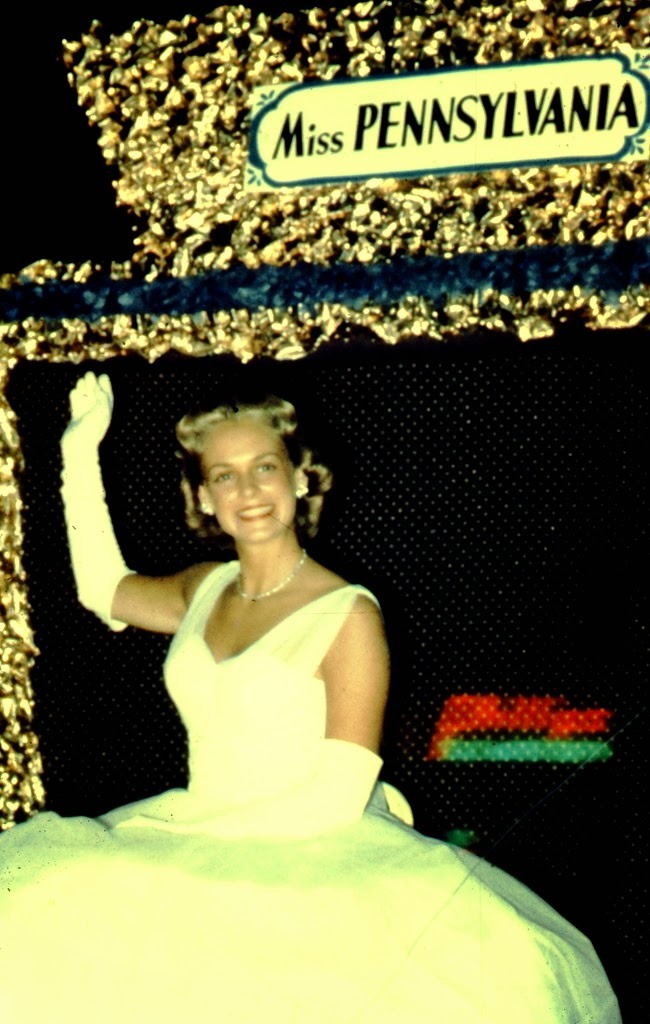 Color Photographs Capture the 1957 Miss America Contest