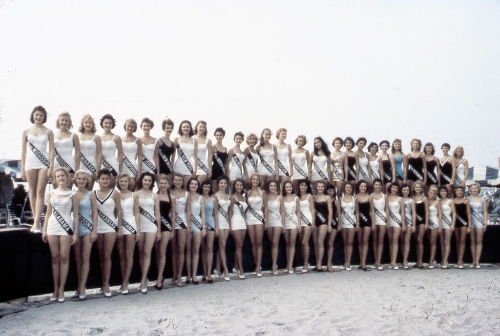 Color Photographs Capture the 1957 Miss America Contest