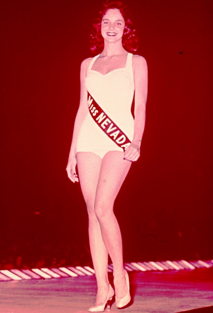 Color Photographs Capture the 1957 Miss America Contest