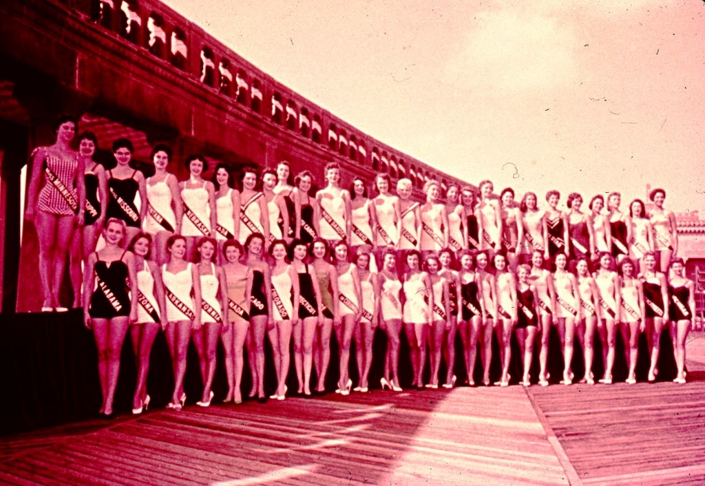 Color Photographs Capture the 1957 Miss America Contest