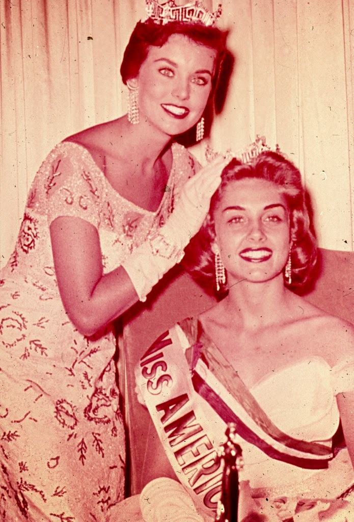 Color Photographs Capture the 1957 Miss America Contest