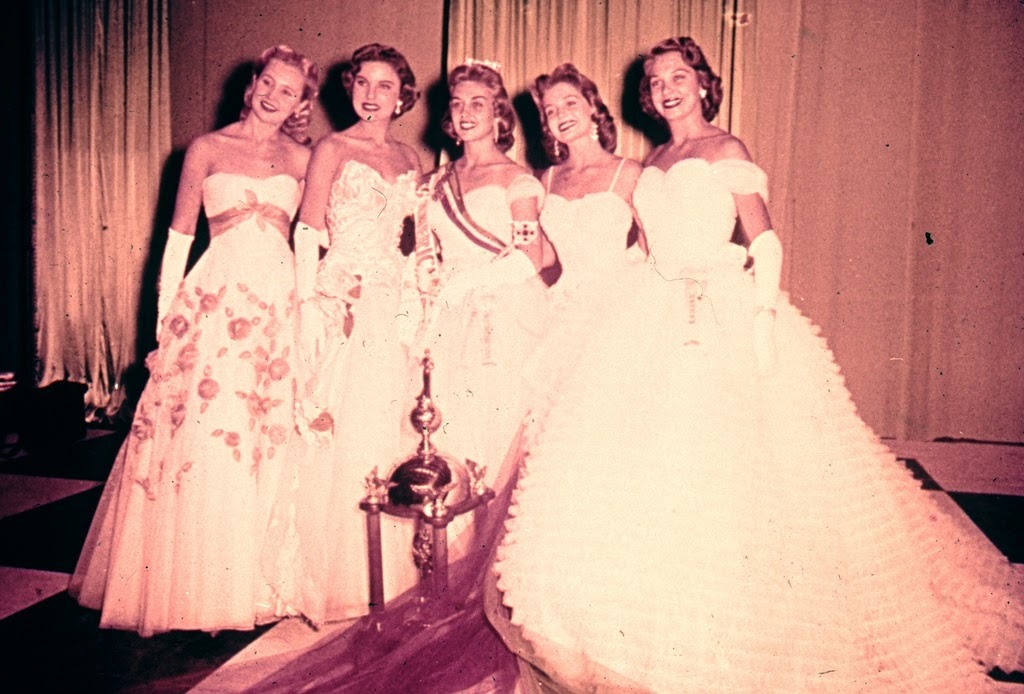 Color Photographs Capture the 1957 Miss America Contest