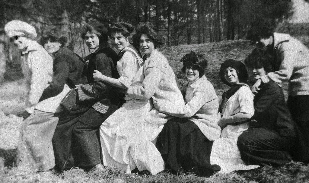 Daily Life at Glen Eden Boarding School Through 1911 and 1912