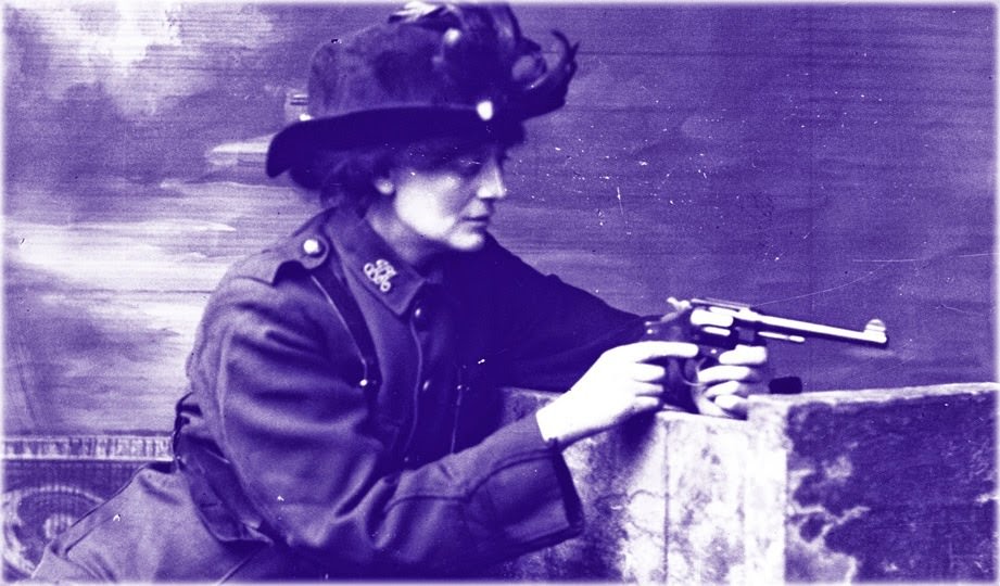 Stunning Vintage Photos of Women with their Guns from the Past
