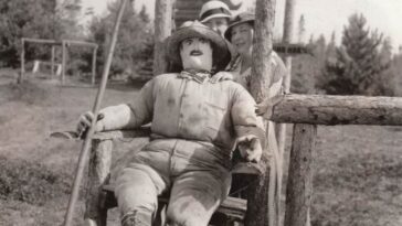 Scarecrows from past